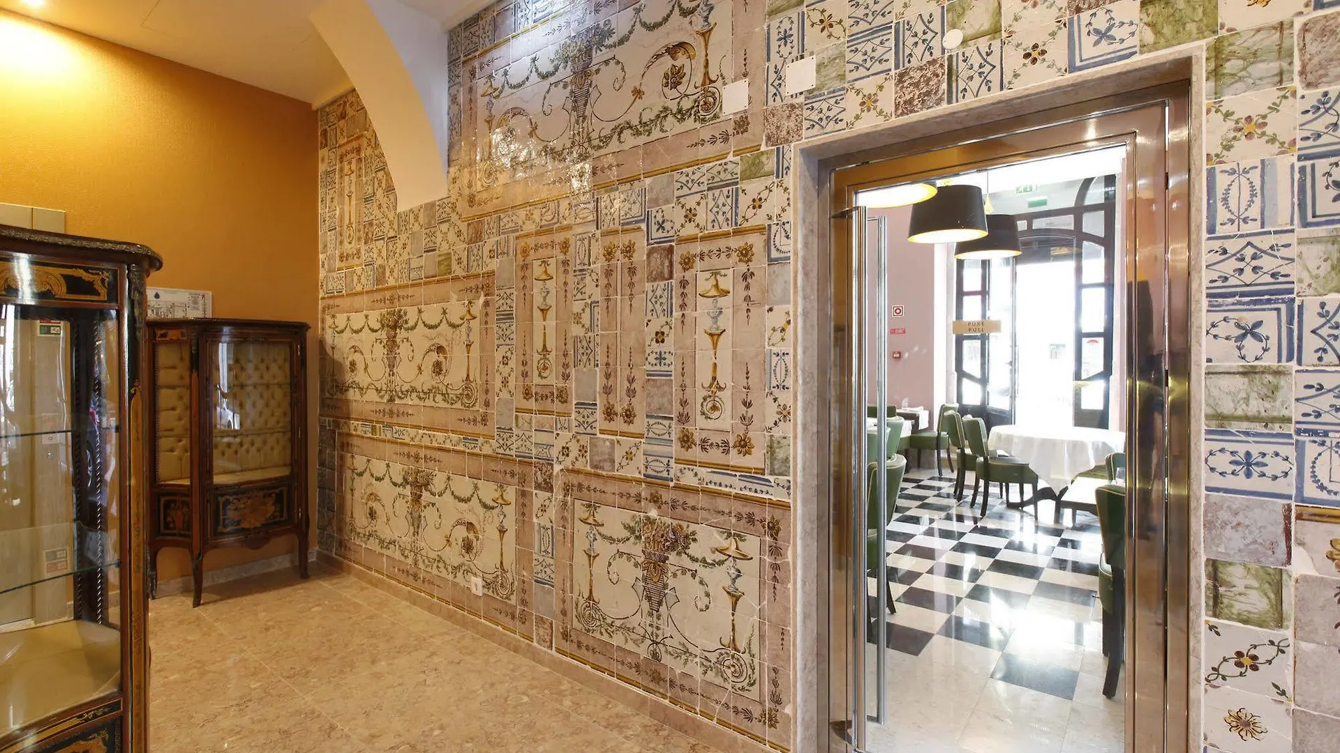 Hotel Lis Baixa Lisbon 3*,  Portugal